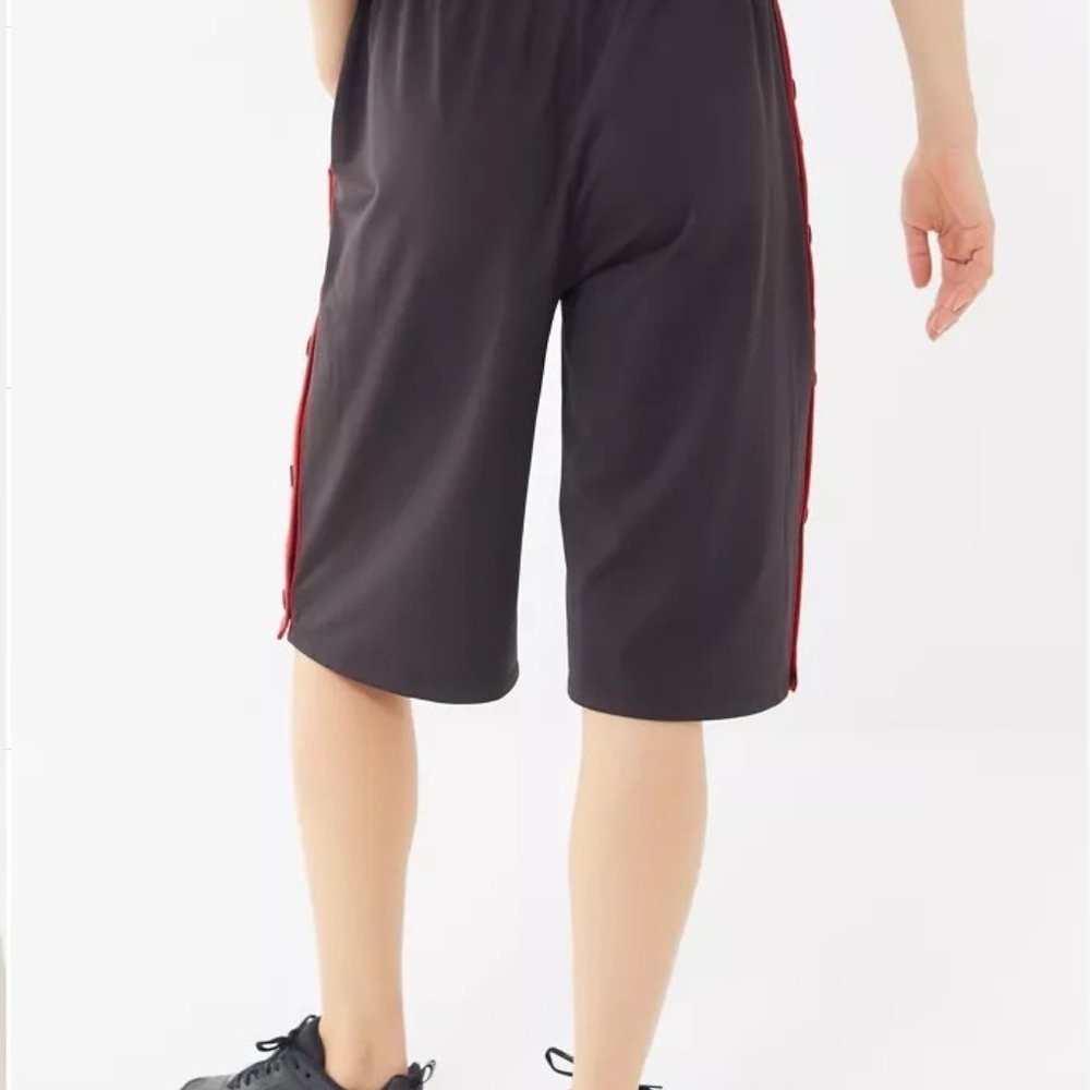 Urban Outfitters basketball shorts - Picture 5 of 9